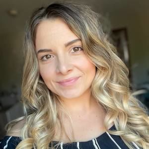 Meet your Posher, Amy